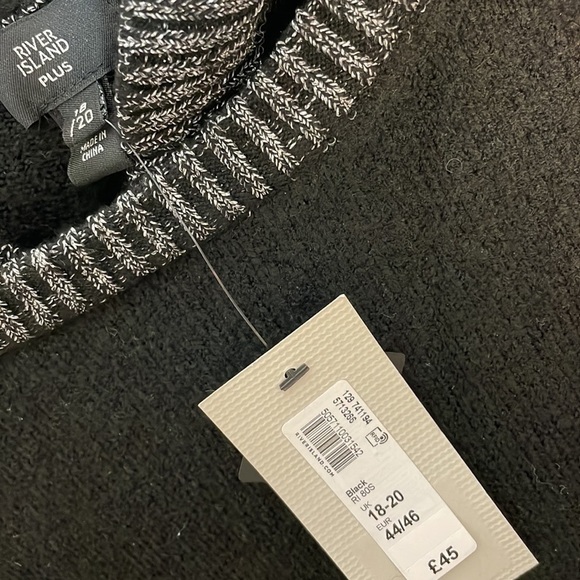 Asos Curve River Island plus hoodie sweater rhinestone detail in black 14/16 - Picture 8 of 11